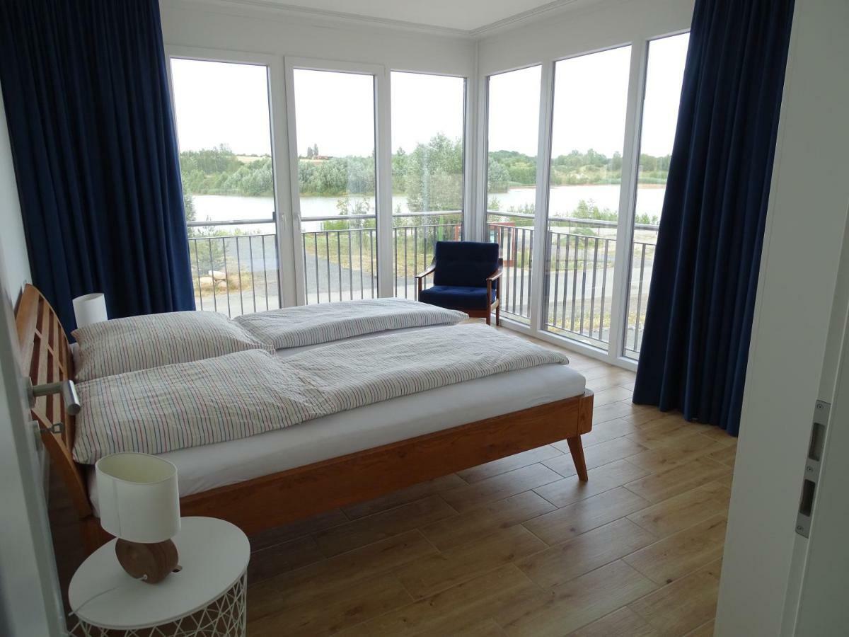 Feriendomizil am Störmthaler See, Lagovida, Leipziger Neuseenland, Großpösna, Sauna mit Seeblick Exterior foto