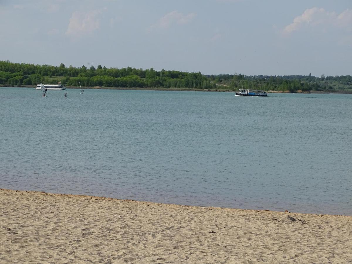 Feriendomizil am Störmthaler See, Lagovida, Leipziger Neuseenland, Großpösna, Sauna mit Seeblick Exterior foto
