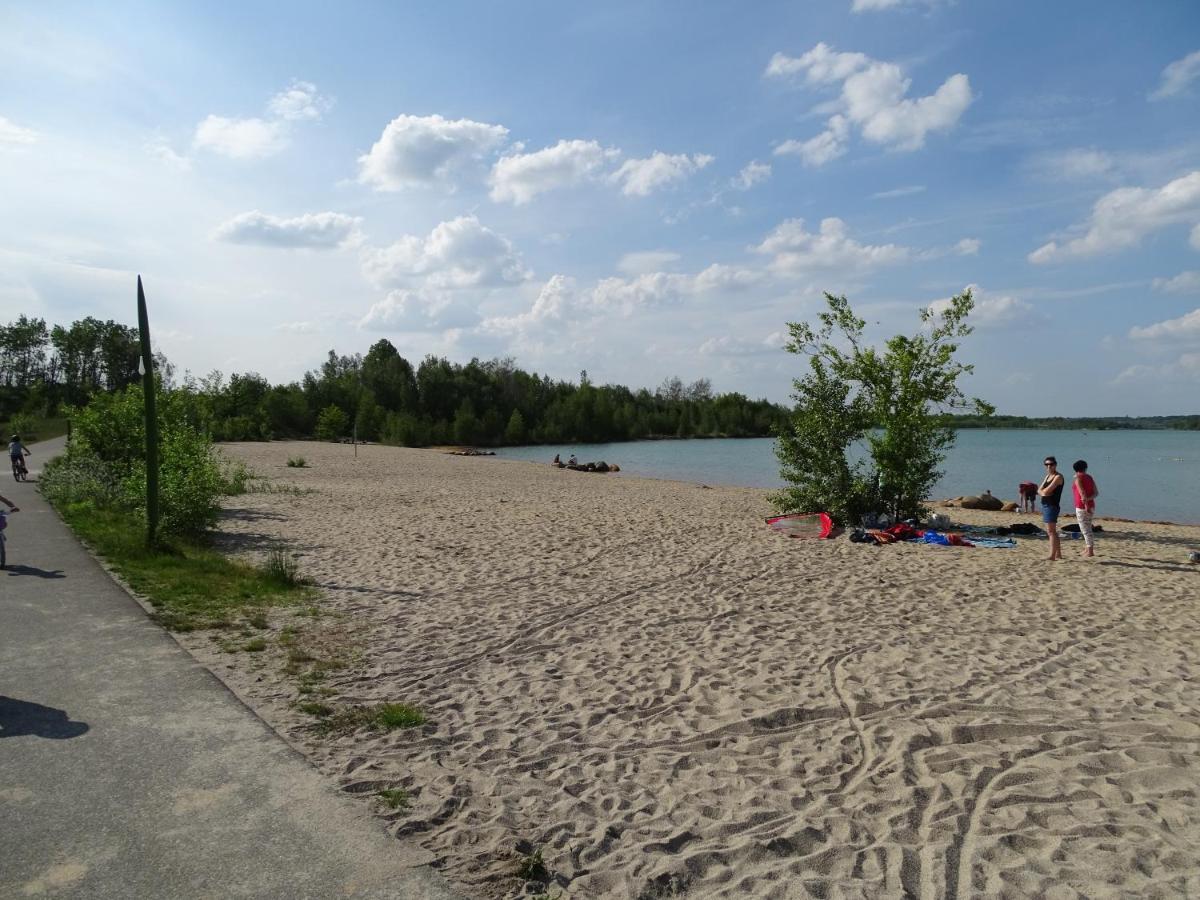 Feriendomizil am Störmthaler See, Lagovida, Leipziger Neuseenland, Großpösna, Sauna mit Seeblick Exterior foto